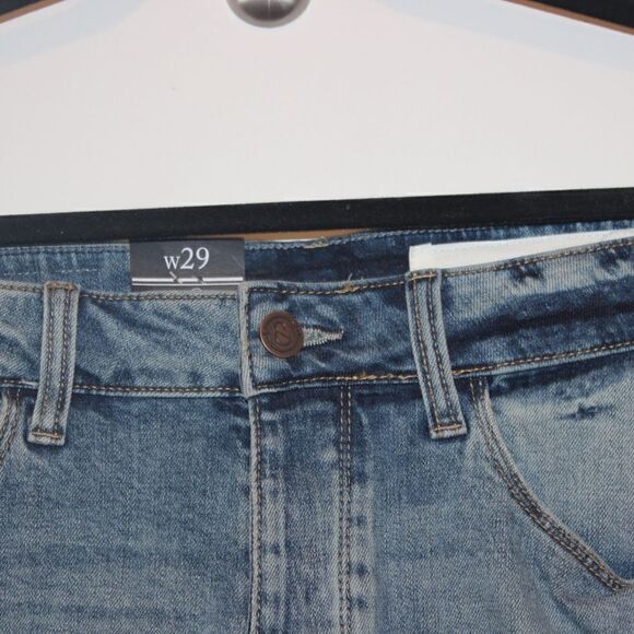 NEW Treasure & Bond Foster Boyfriend High Rise Jean Shorts Size 29 - Picture 3 of 8